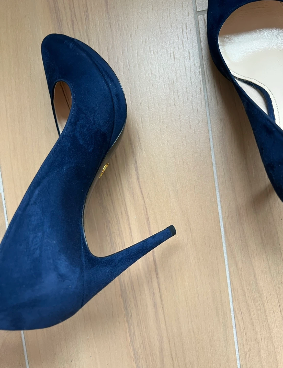 Prada woman shoes for sale - photo 5