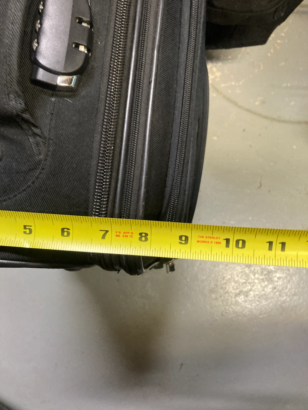 Starlife Black Carry-On Suitcase - photo 3