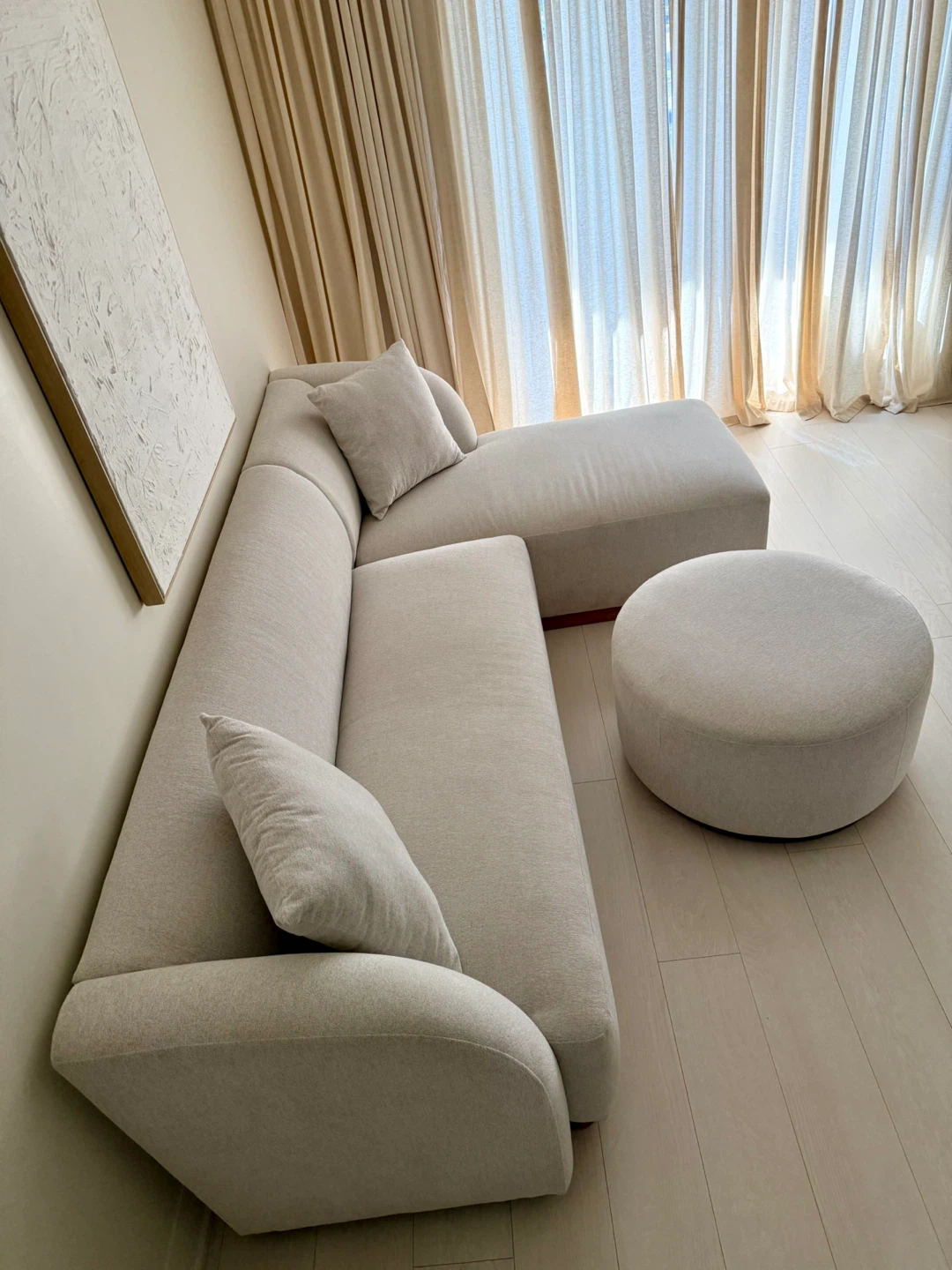 Modern 2-Piece Sectional Sofa with Matching Ottoman - photo 2