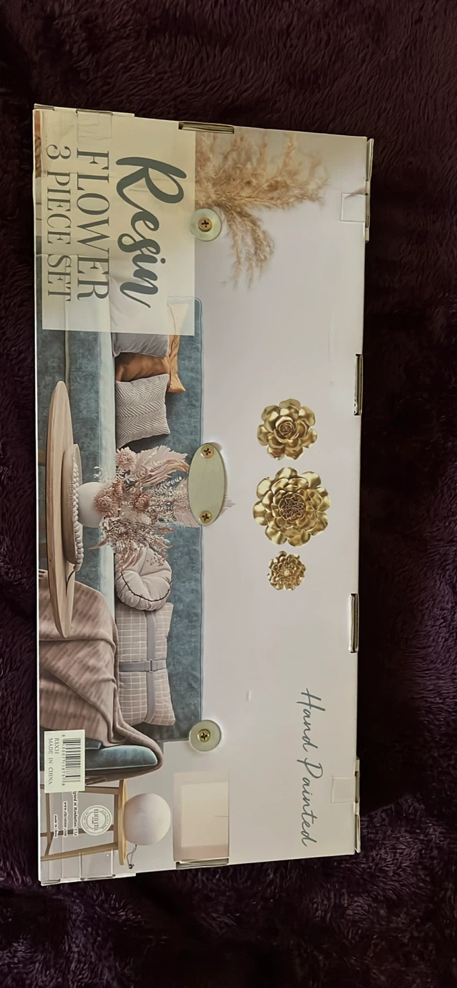 3 Piece Gold Resin Flower Wall Decor Set - photo 2