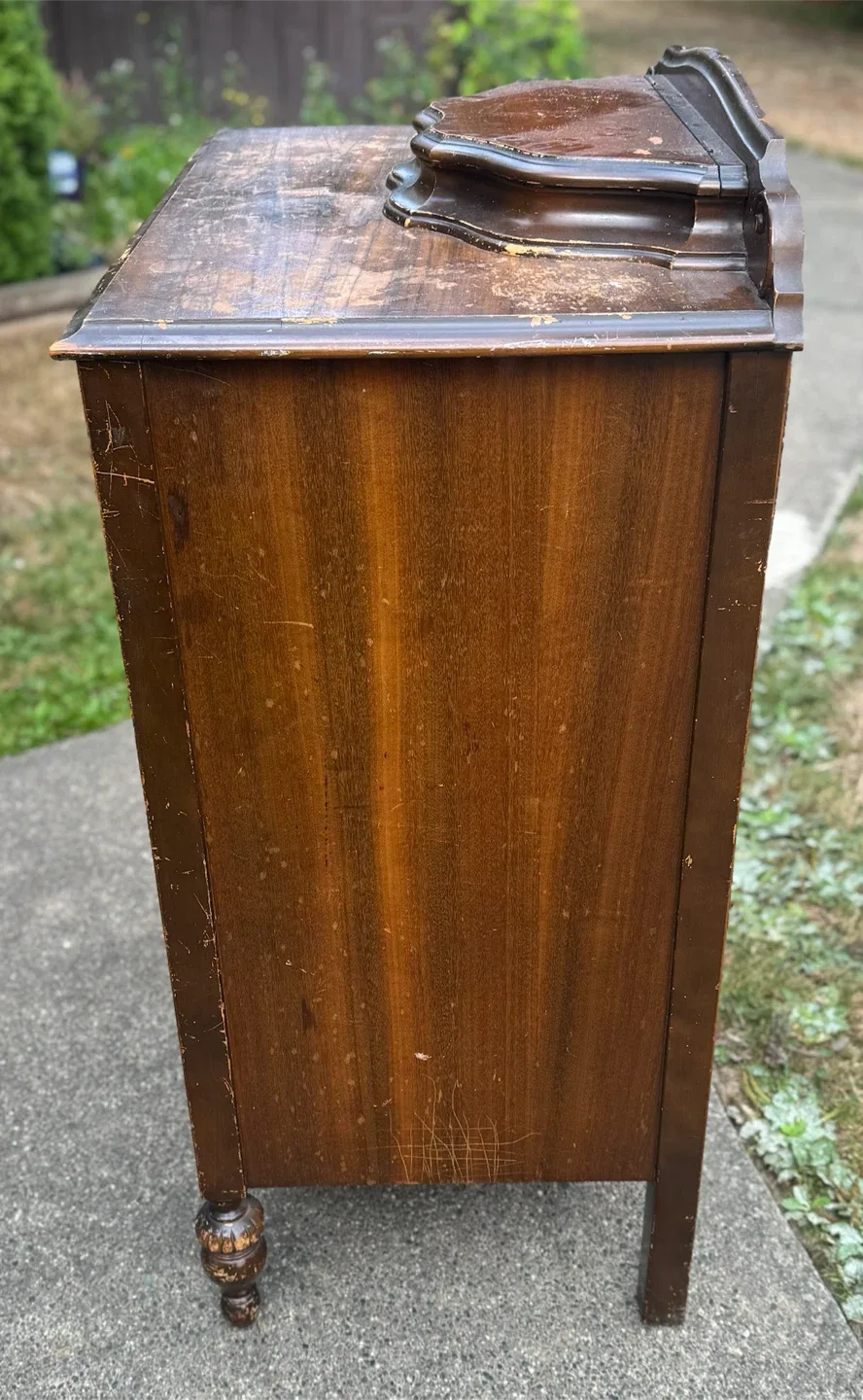 Cute Vintage 4-Drawer Wooden Dresser - photo 4