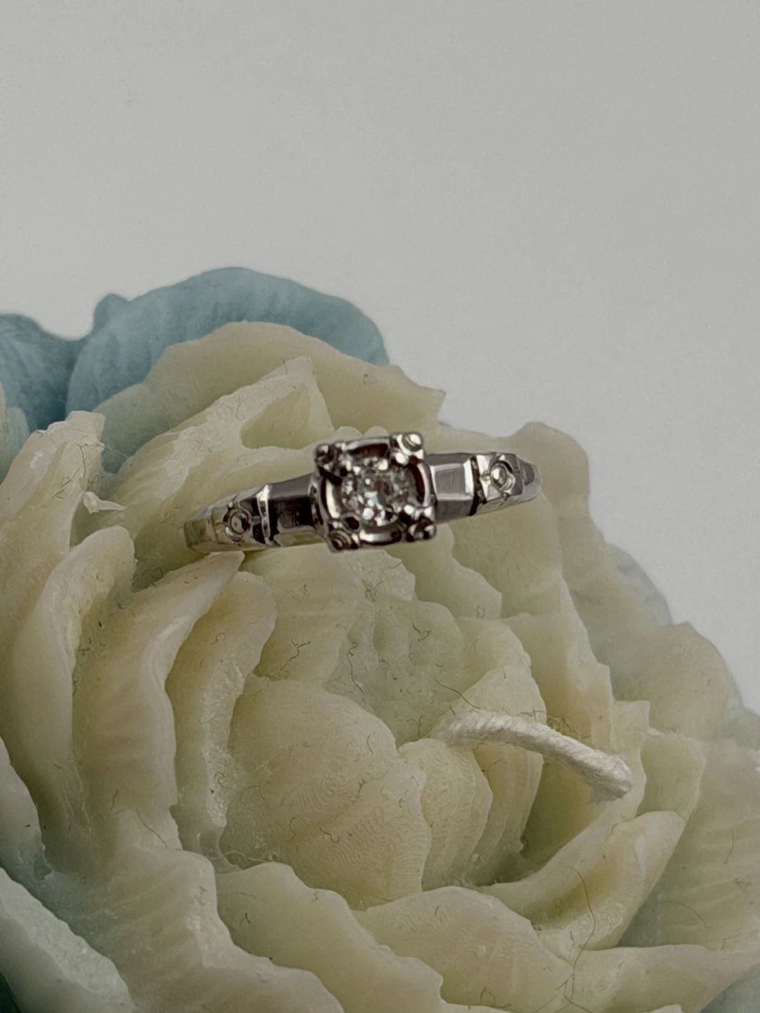 Vintage Diamond Engagement Ring - photo 2