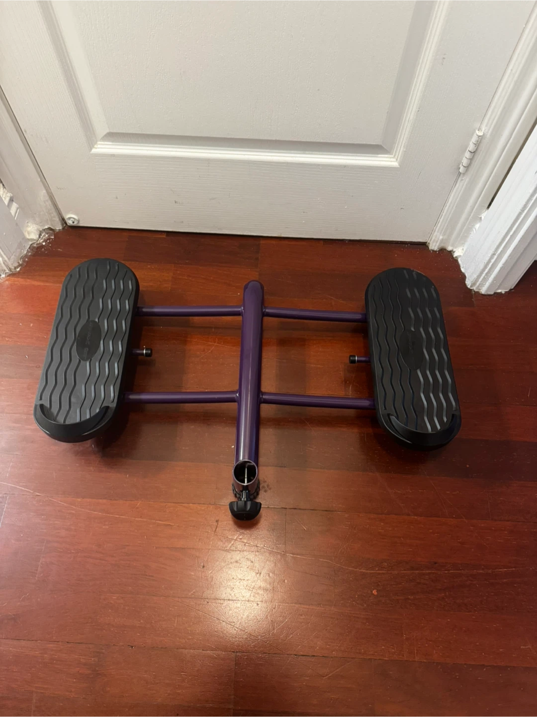 Leg Master exercise machine