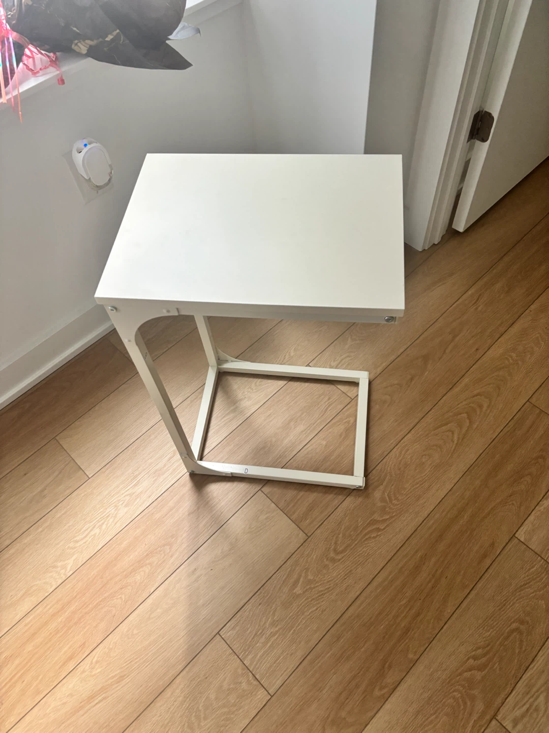 Small end table - photo 2