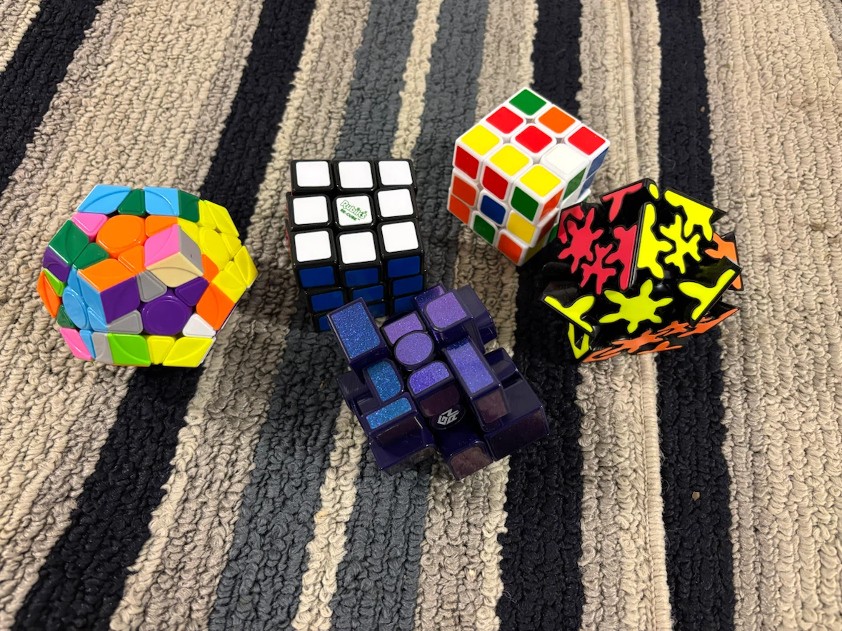 Set of 5 Assorted Puzzle Cubes