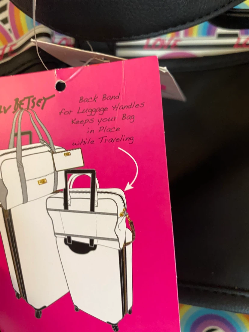 Luv Betsey by Betsey Johnson Weekender Bag - photo 4