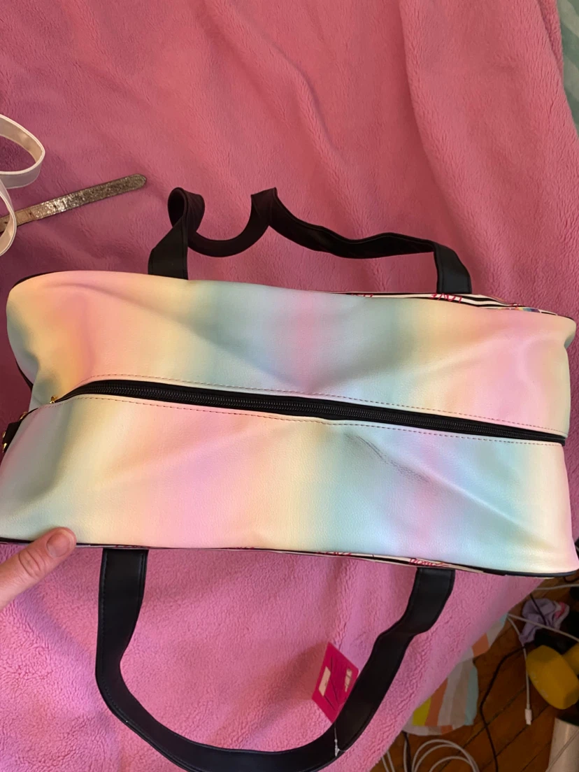 Luv Betsey by Betsey Johnson Weekender Bag - photo 5