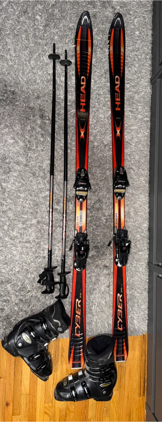 Head Cyber 20X Skis with Boots and Poles