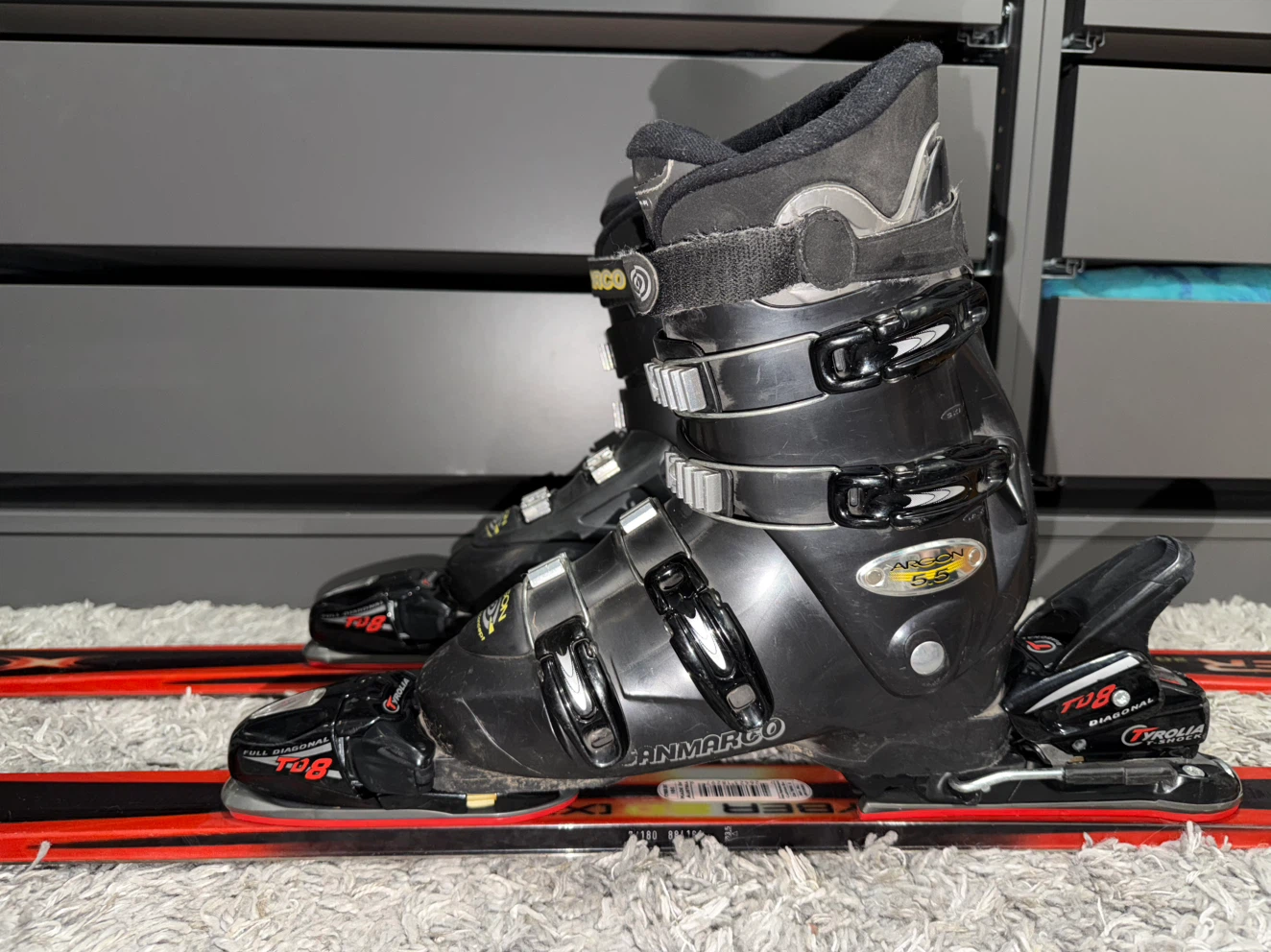 Head Cyber 20X Skis with Boots and Poles - photo 5
