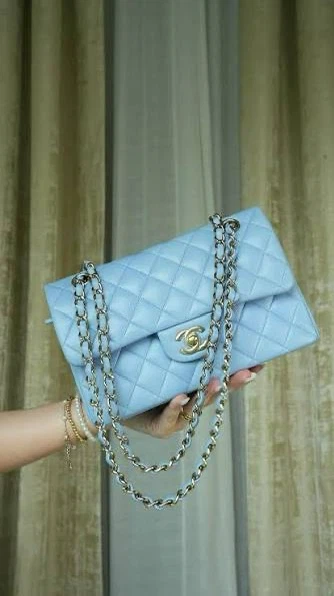 Chanel Classic Flap Bag in Light Blue - photo 2