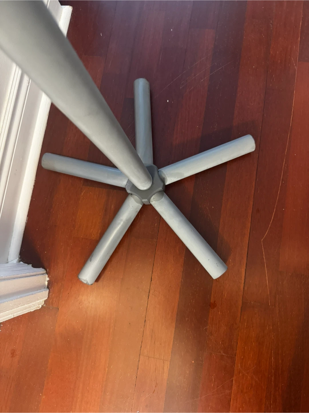 Free-standing coat rack - photo 3