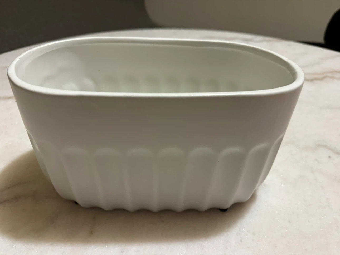 White Ceramic Oval Planter Bowl - photo 2