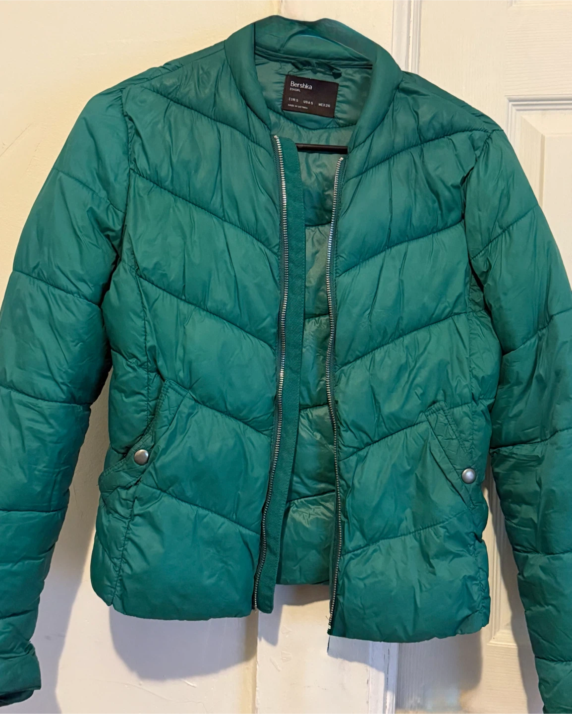 Bershka Green Puffer Jacket - photo 3