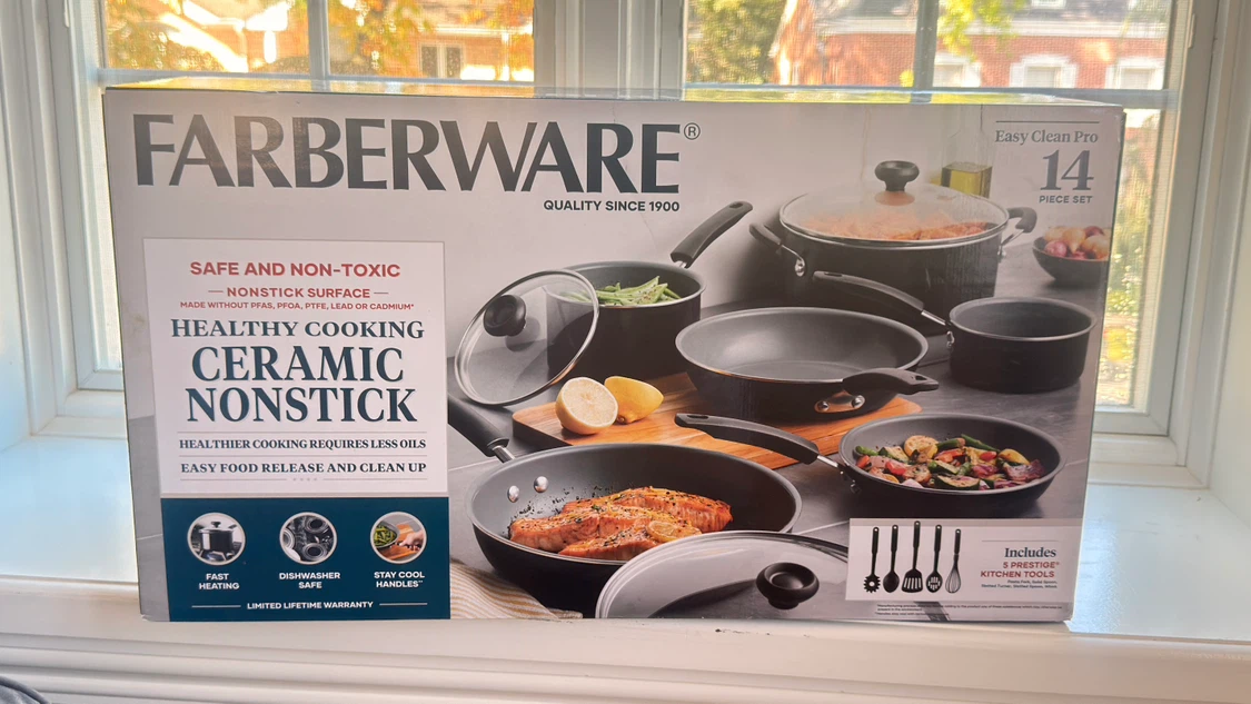 Farberware Easy Clean Pro 14-Piece Cookware Set