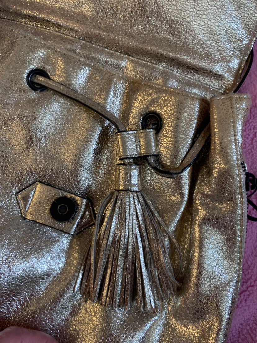 Victoria's Secret Gold Mini Backpack - photo 4