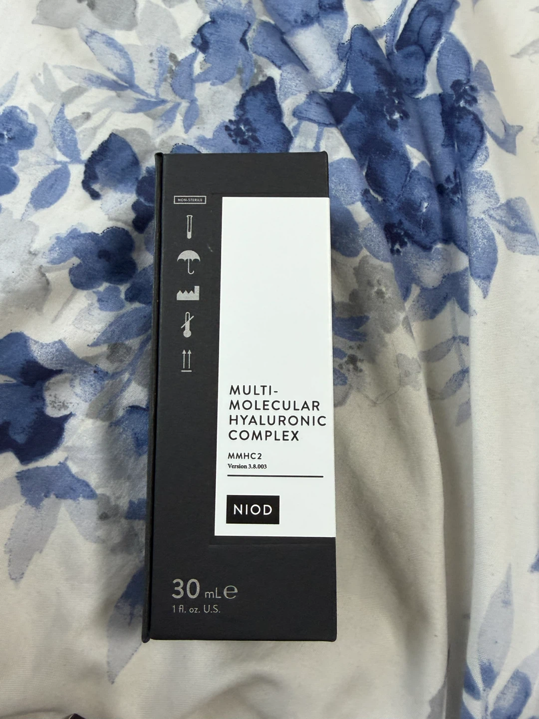 Bobbi Brown Weightless Skin Foundation N-090 Neutral Walnut - photo 5