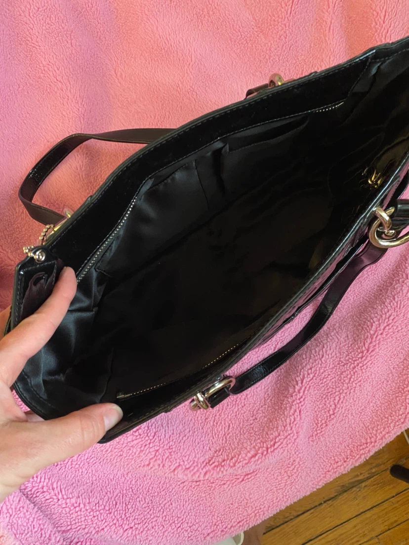 Black Coach Patent Leather Tote - photo 4