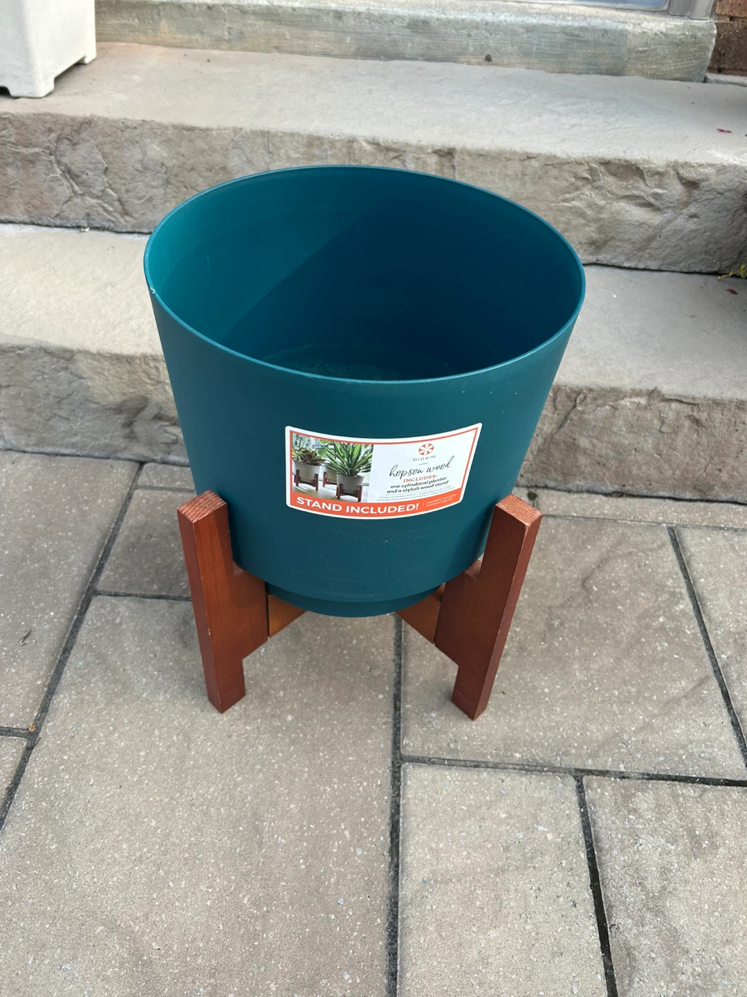 PLASTIC PLANTER WITH WOODEN STAND (READ LISTING)