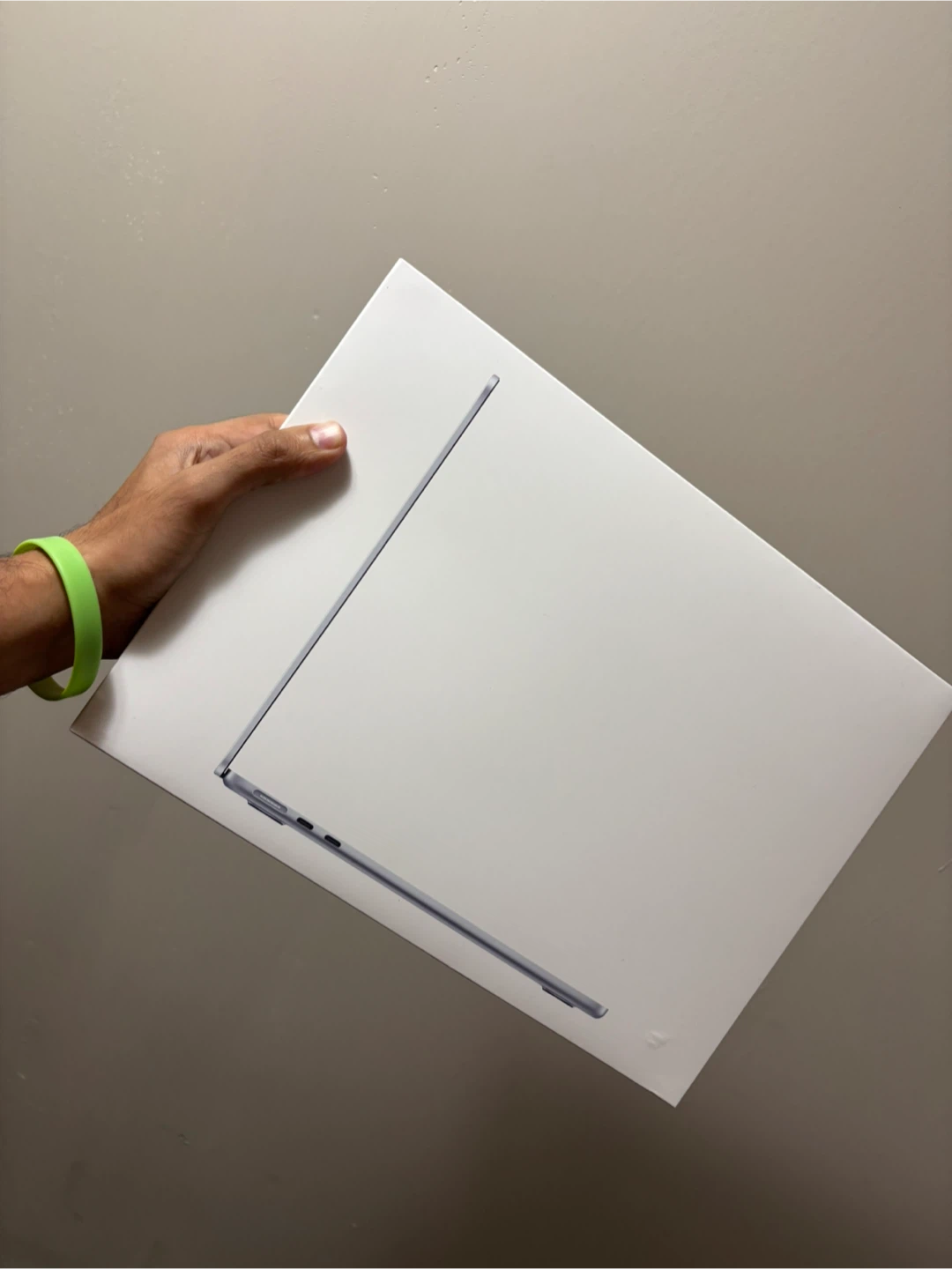 Apple MacBook Air empty box