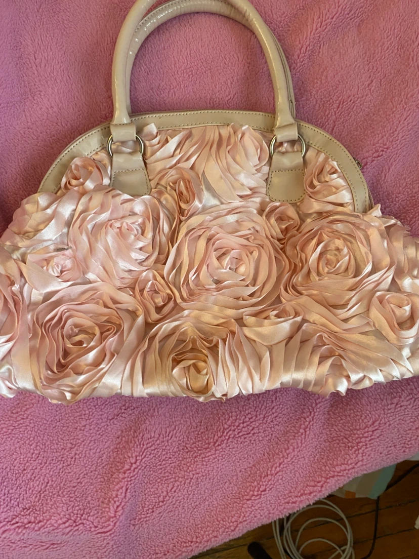 Light Pink Rose Embellished Handbag - photo 2
