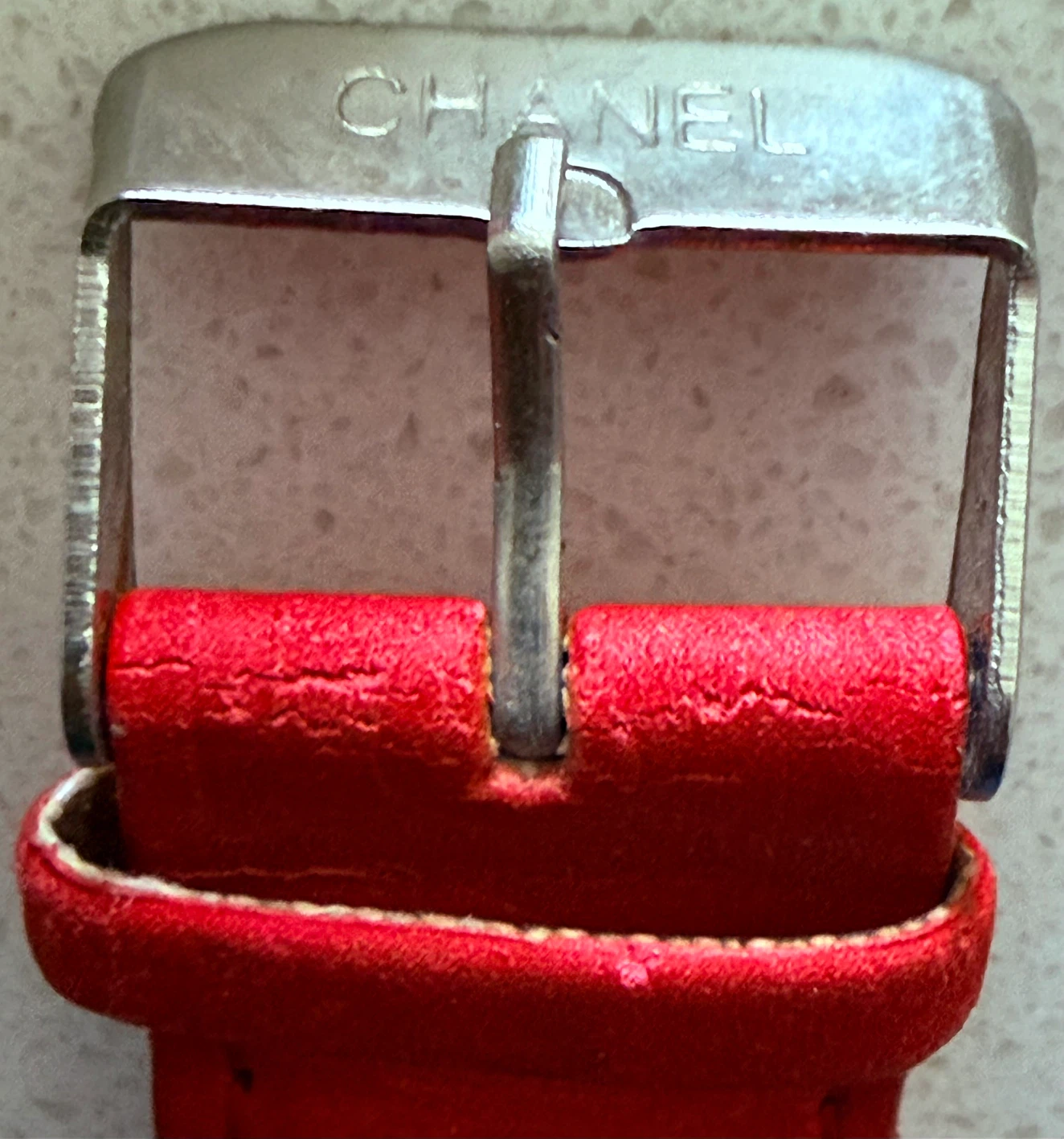 Red LeatheCHANEL (Paris) Watch • Monogramed • CC Stainless Steel - photo 4
