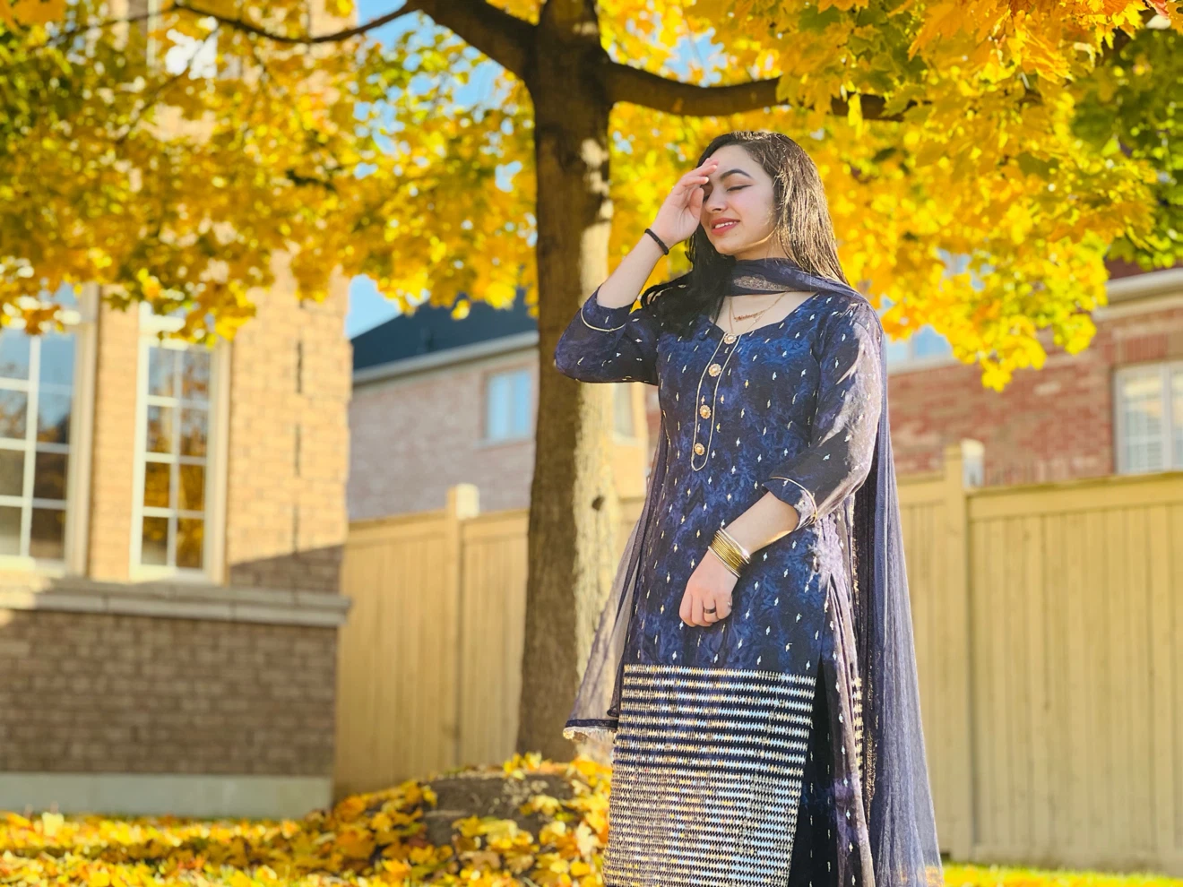 Navy Blue Traditional lehanga with long shirt - photo 3