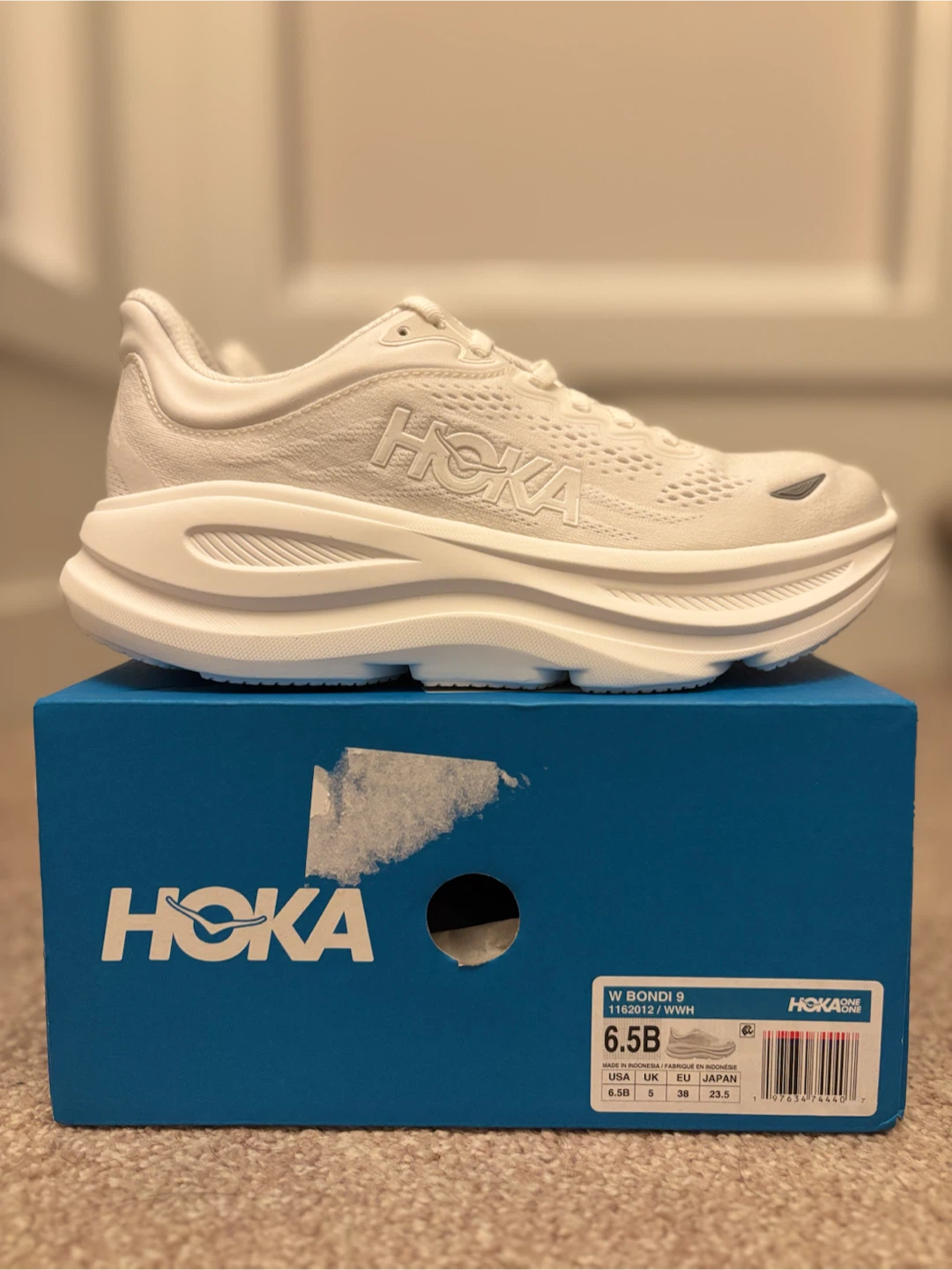 New Hoka Bondi 9 women 6.5