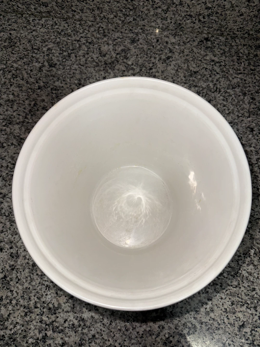 Crate & Barrel Ceramic Popcorn Bowl - photo 2