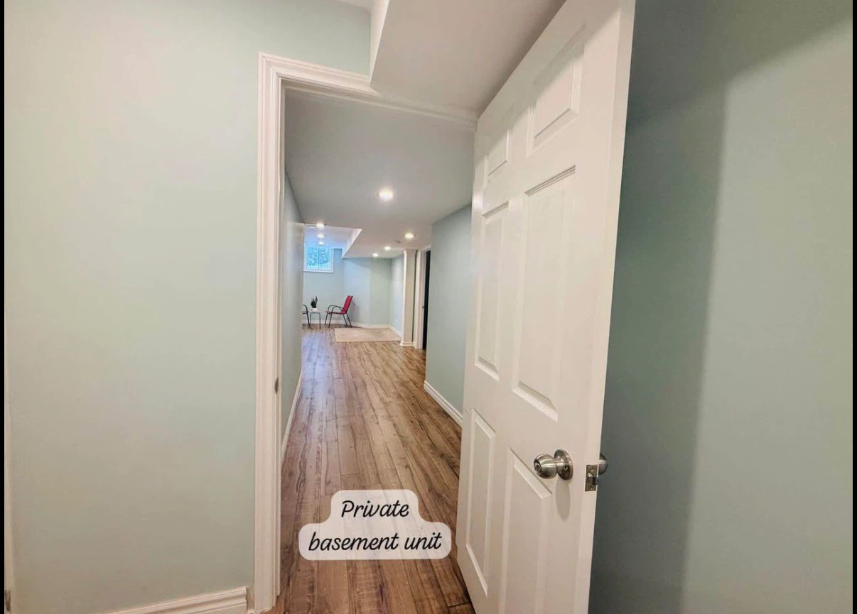 Basement for rent - photo 5