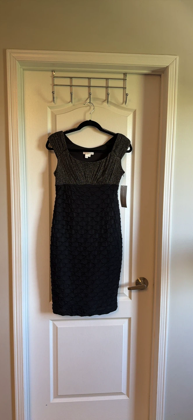New London Times Black Cocktail Dress - size 4