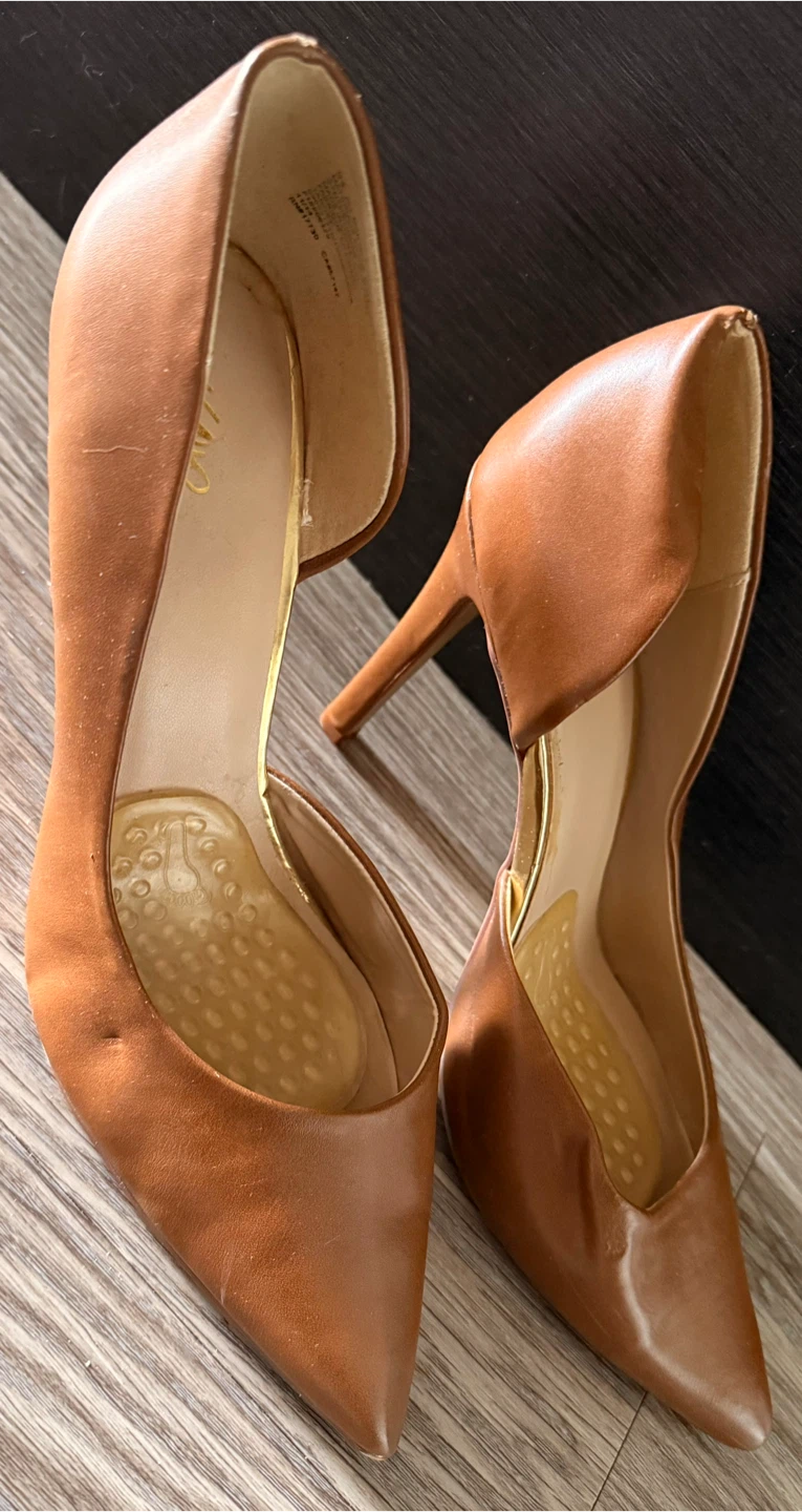 Man Made Material • Tan & Gold Accent Heels (Target)
