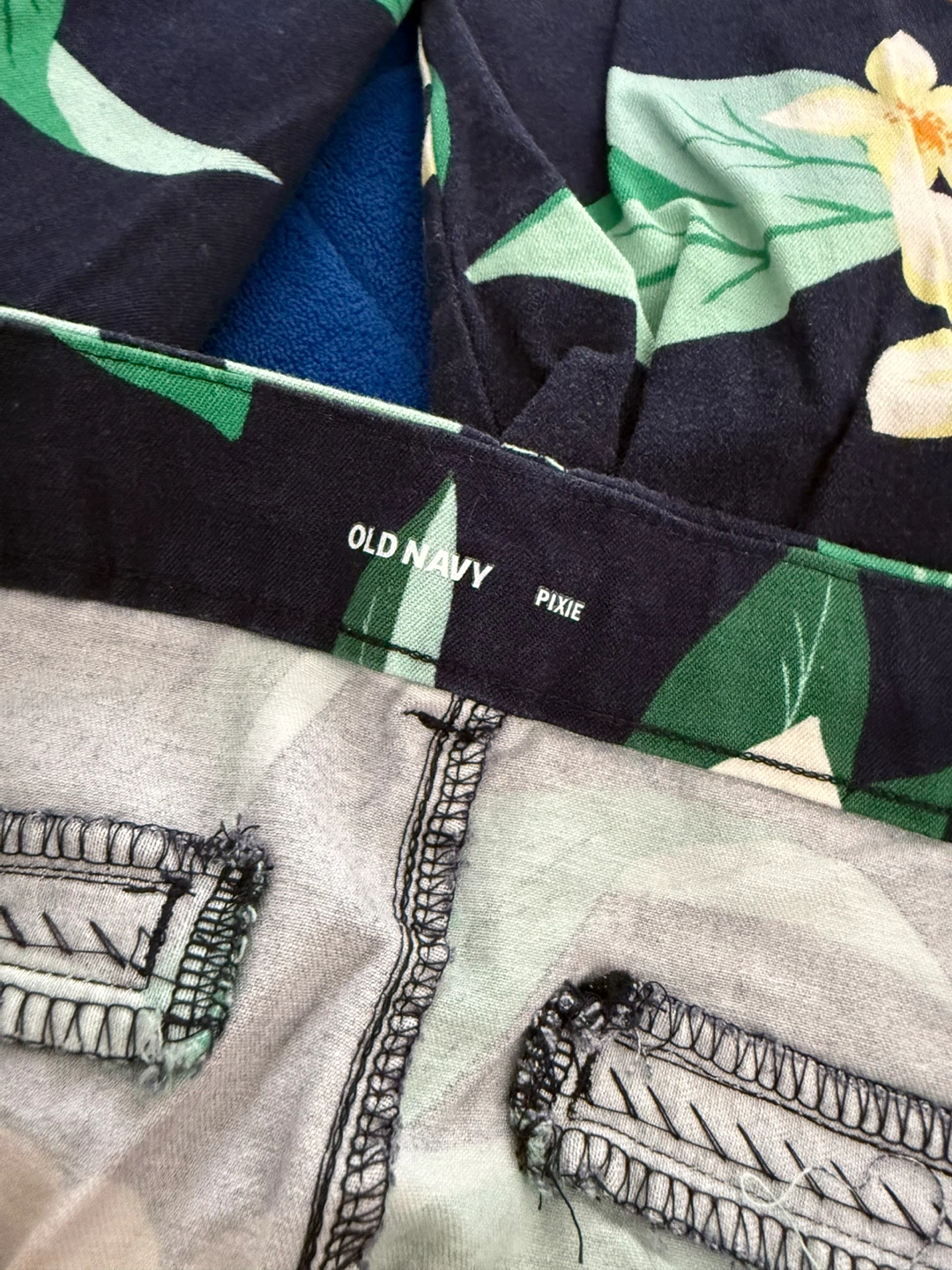 Old Navy Pixie Pants Floral - photo 4
