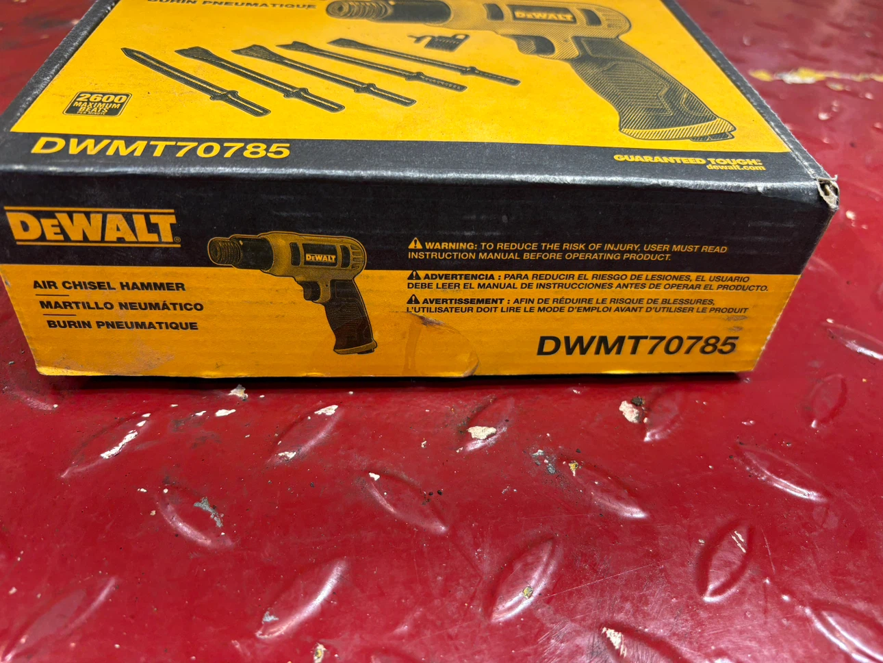 DeWalt DWMT70785 Air Chisel Hammer - photo 4