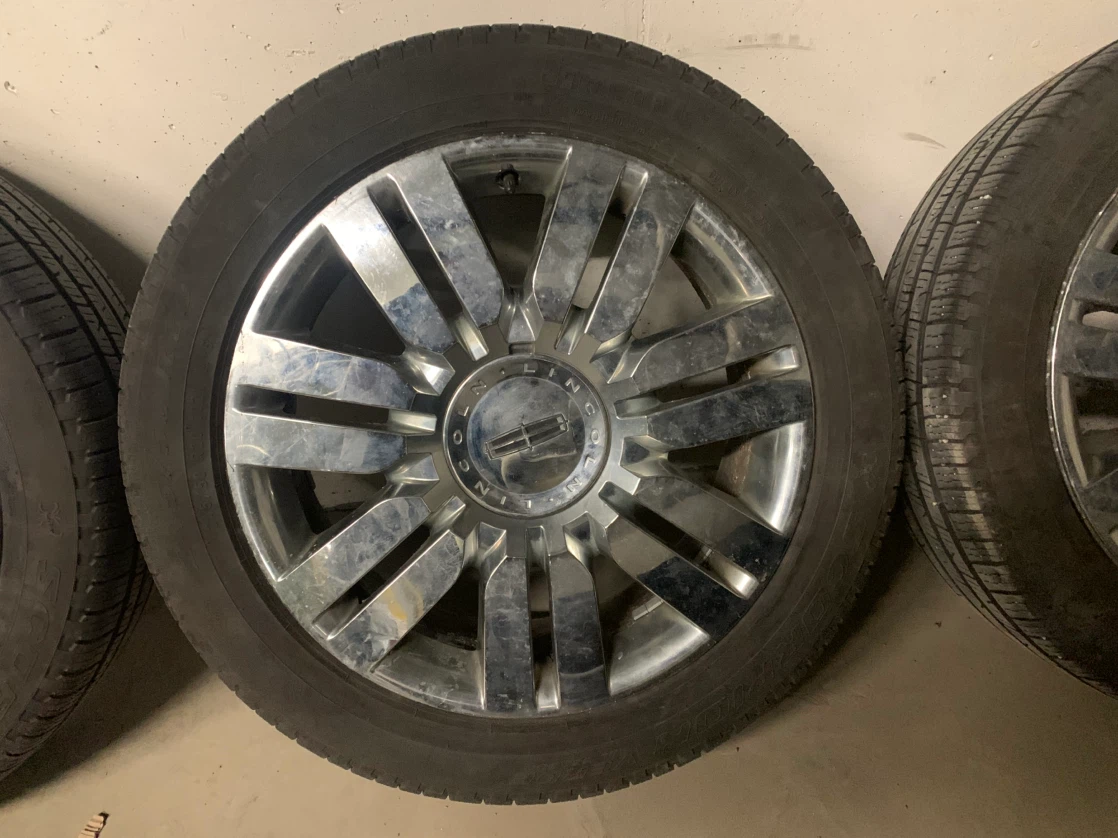 Pirelli Scorpion Tires and Rims 245/50 R20