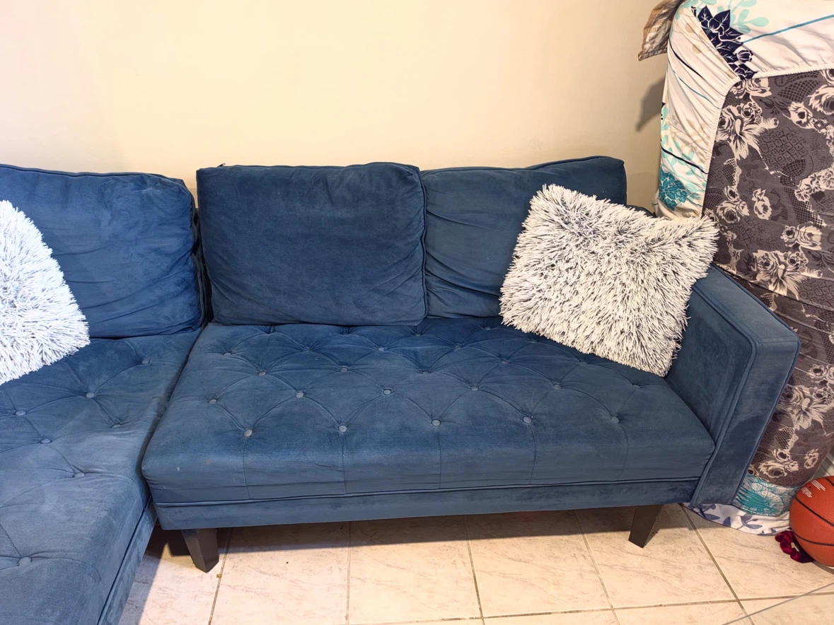 Blue velvet sectional sofa - photo 4