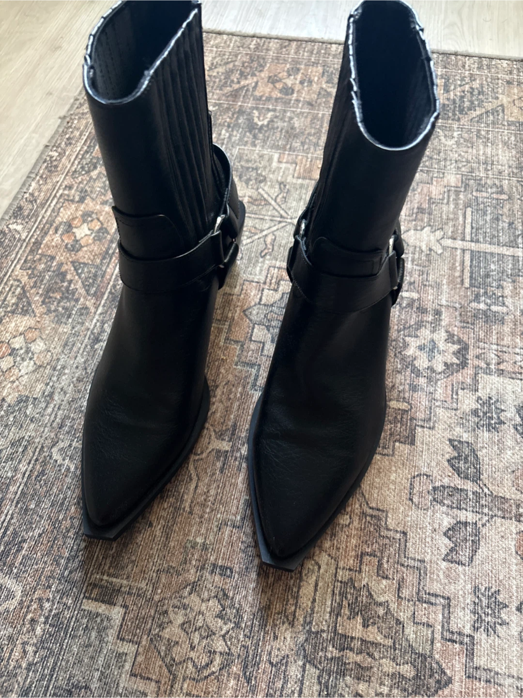 $4 Billini  Black Ankle Western Boots Size 8 - photo 2