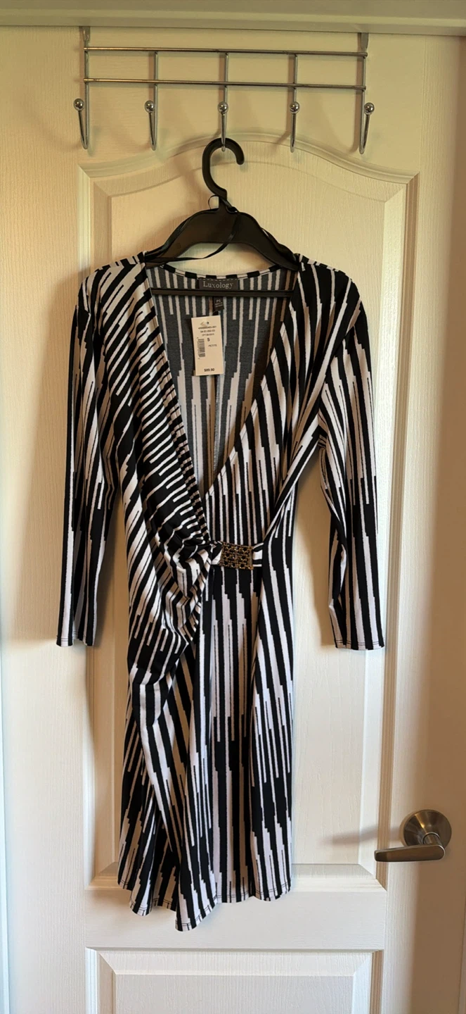 New Luxology Black and White Patterned Dress - Size S petite