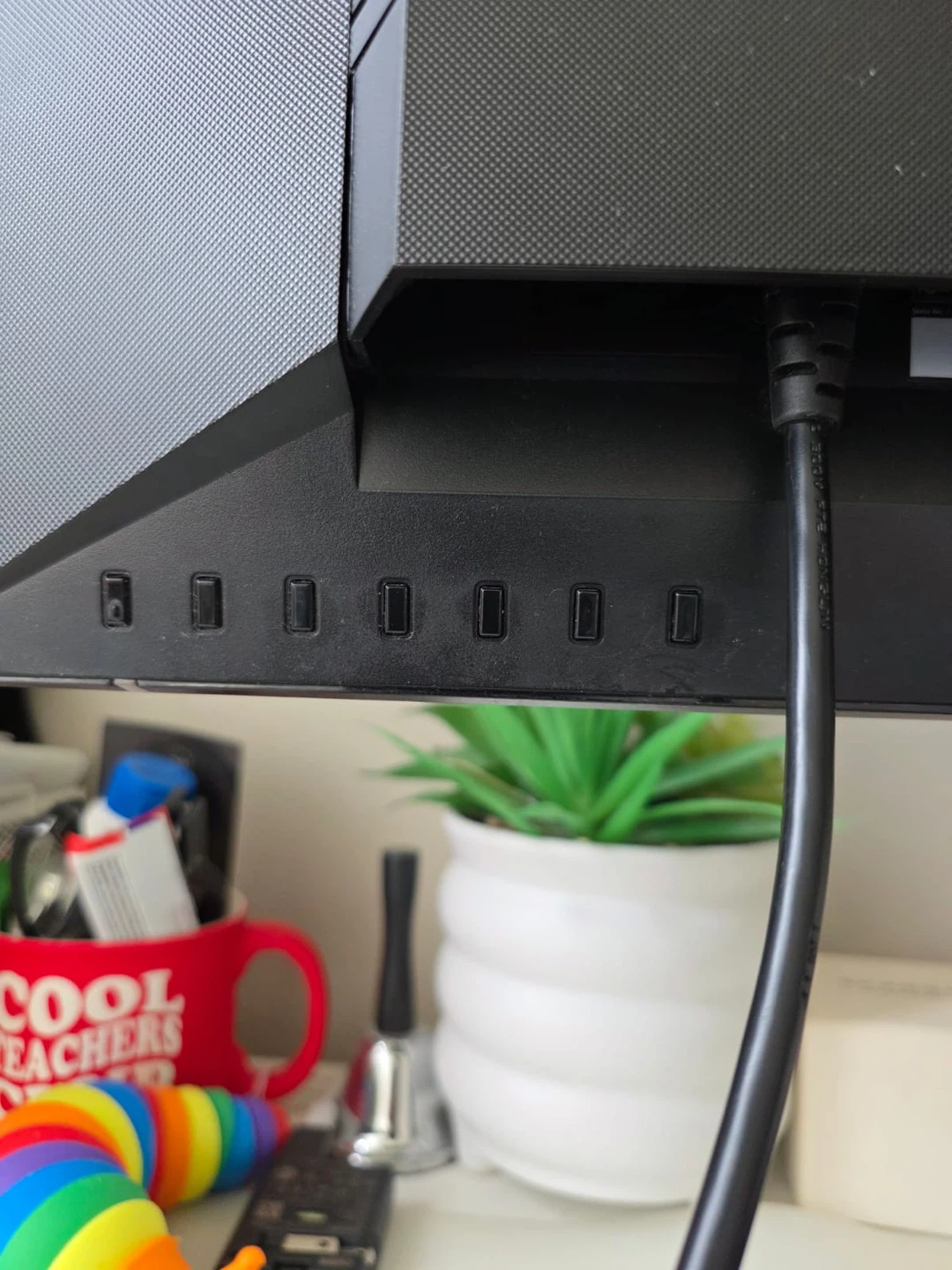 ASUS PB287Q 27” 4K Computer Monitor - photo 4