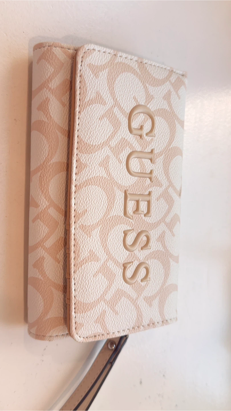 GUESS Beige Monogram Wristlet Wallet - photo 3