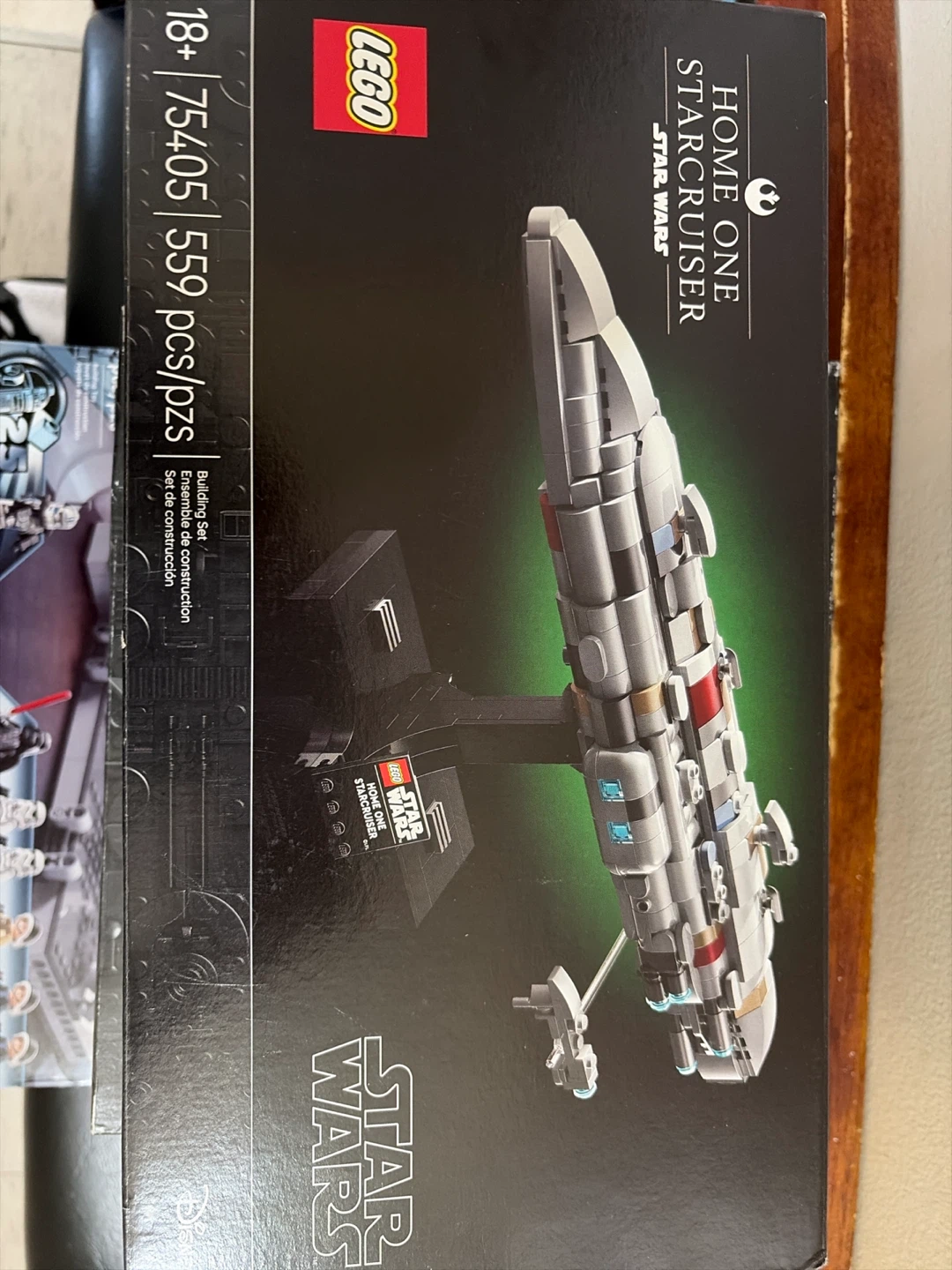 LEGO Star Wars Home One Starcruiser 75405