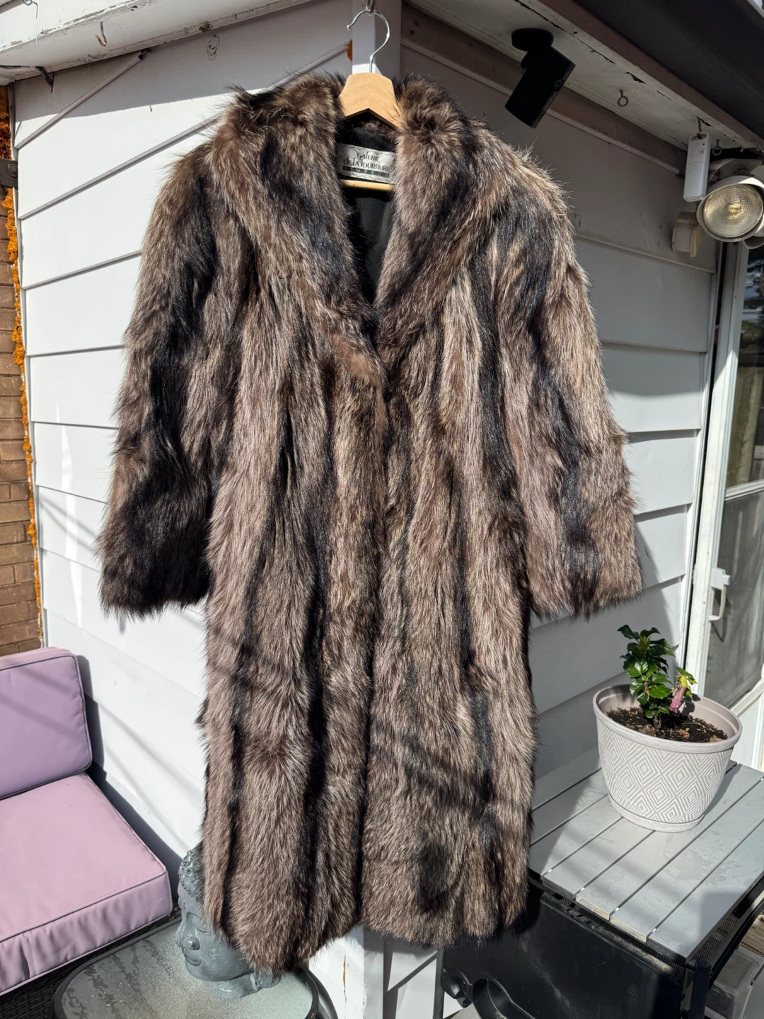 Galerie de la Fourrure Simpson Fur Coat