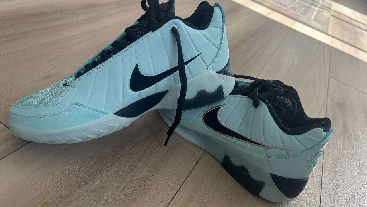 Nike LeBron Witness 8 Basketball Shoes - photo 2