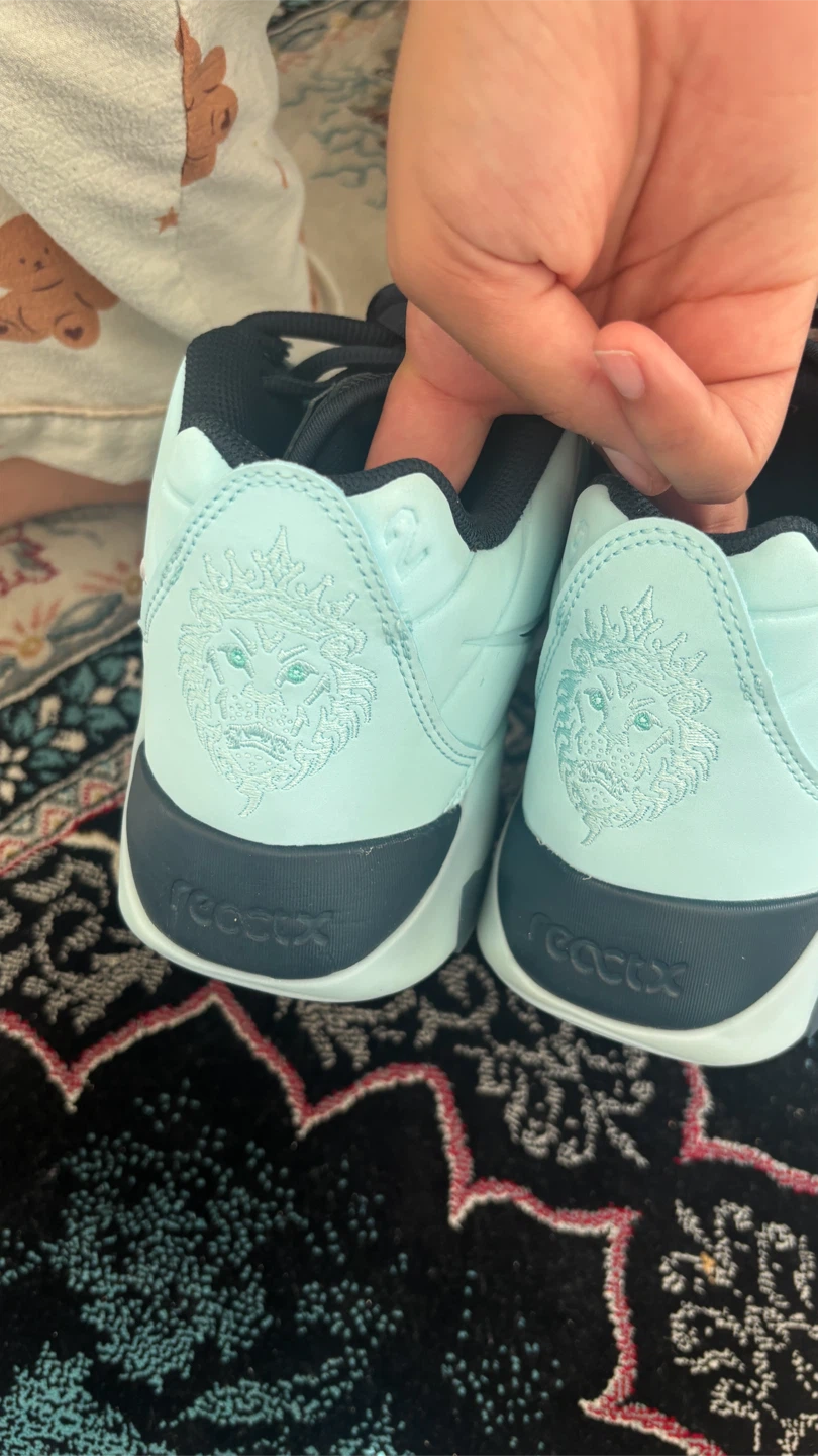 Nike LeBron Witness 8 Basketball Shoes - photo 3