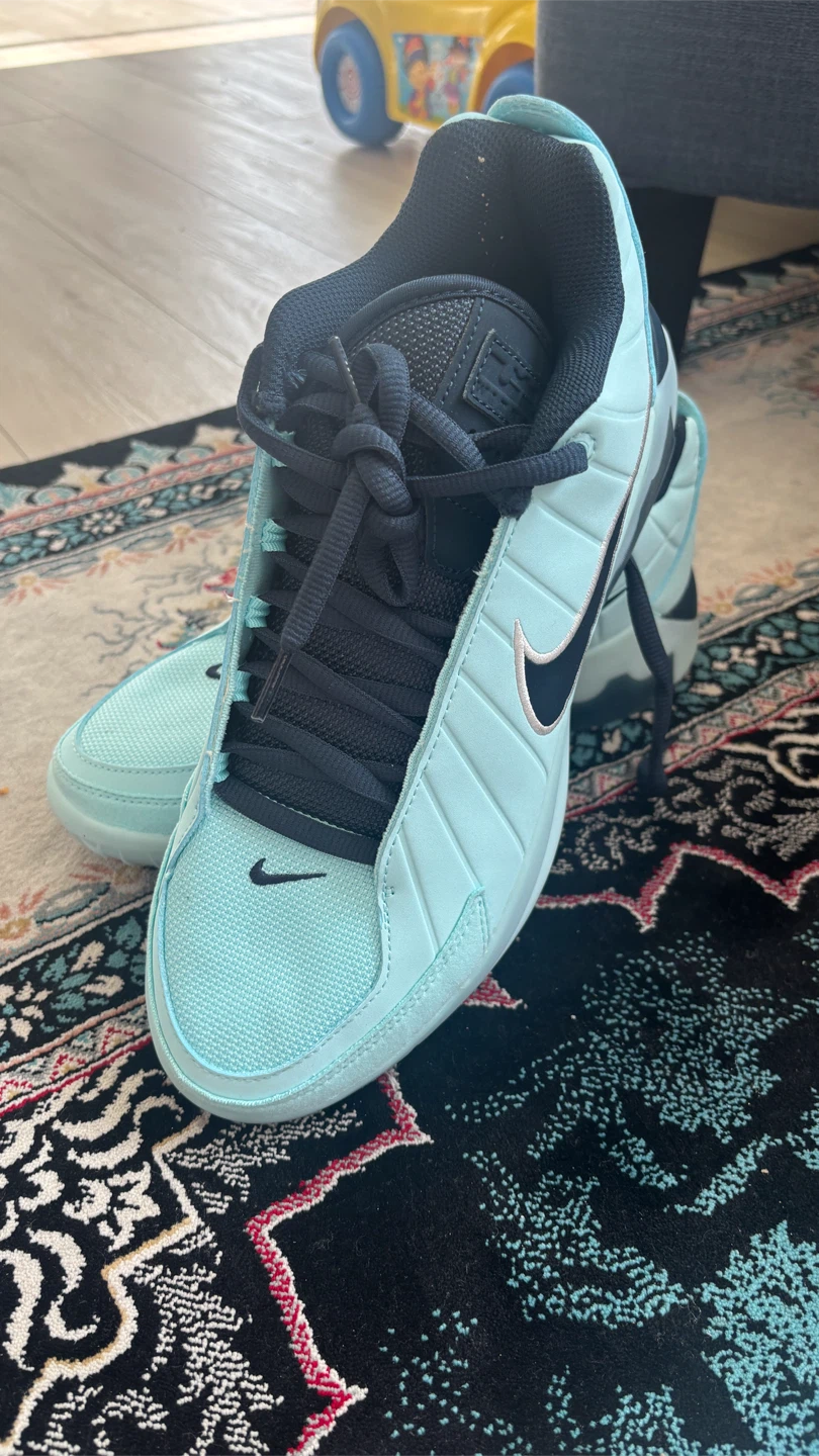 Nike LeBron Witness 8 Basketball Shoes - photo 5