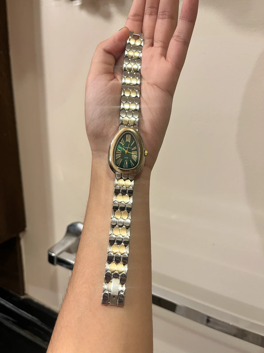 Xinyunkou Green Dial Watch - photo 3