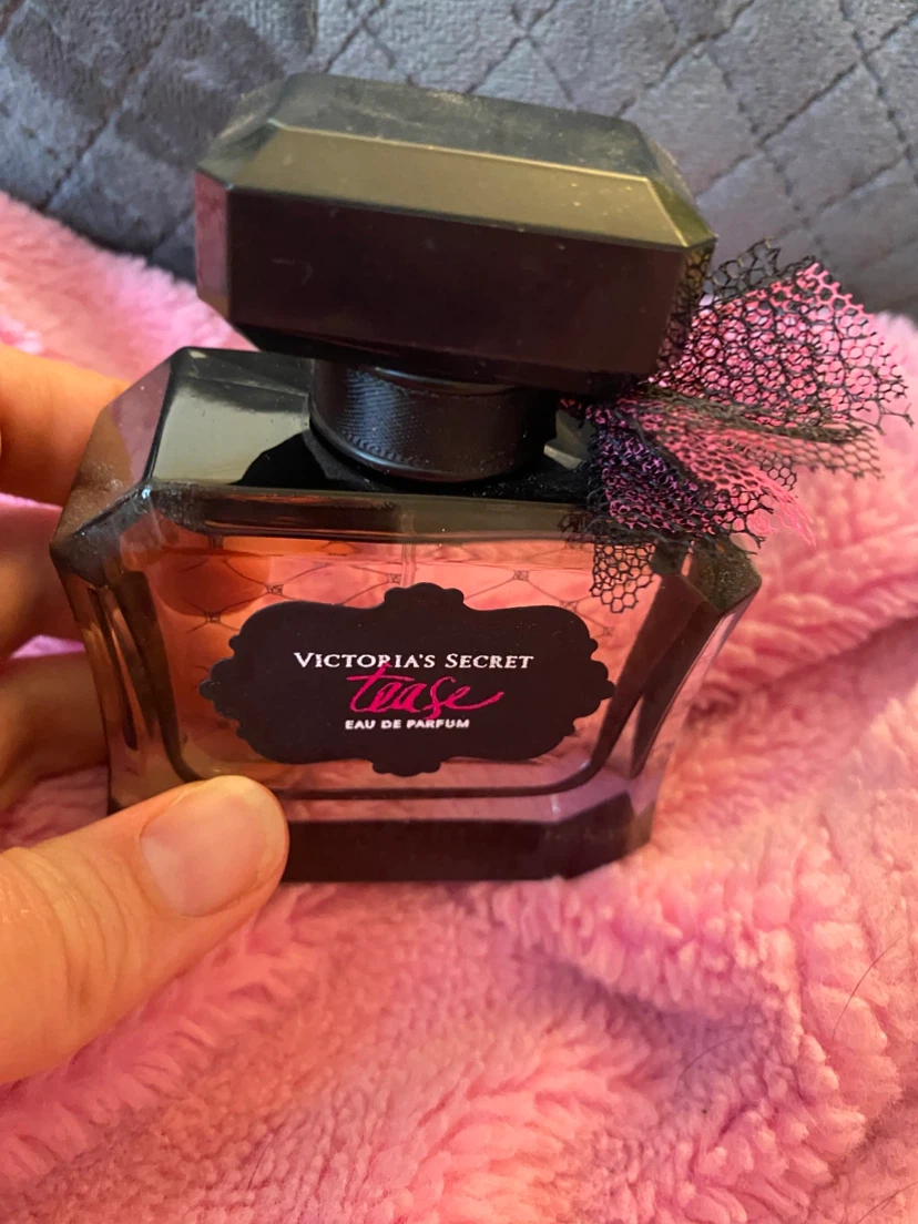Victoria's Secret Tease Eau de Parfum 50ml - photo 2