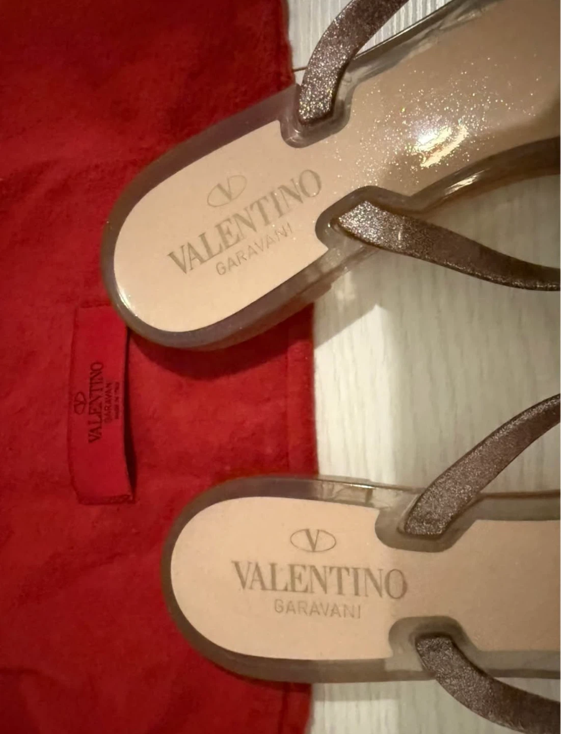 “New” Valentino Garavani Rockstud Sandals - photo 4