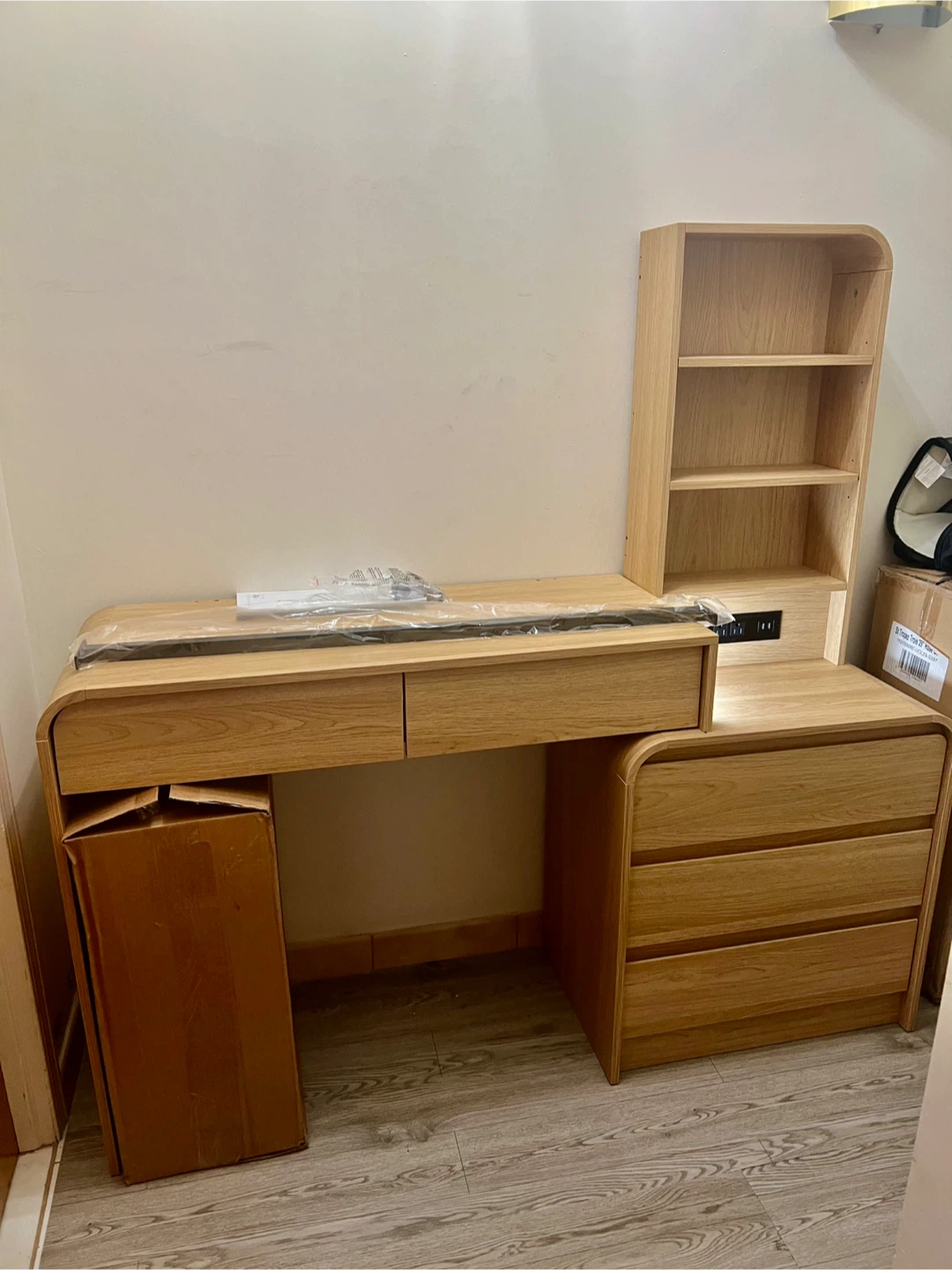 Curved 5-Drawer Makeup Vanity NO Mirror - photo 5