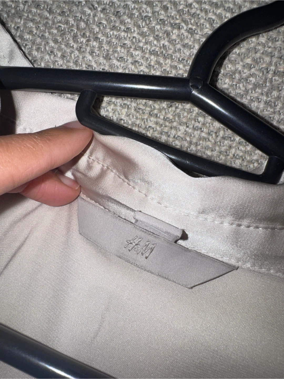 H&M Satin Collared Blouse - photo 2