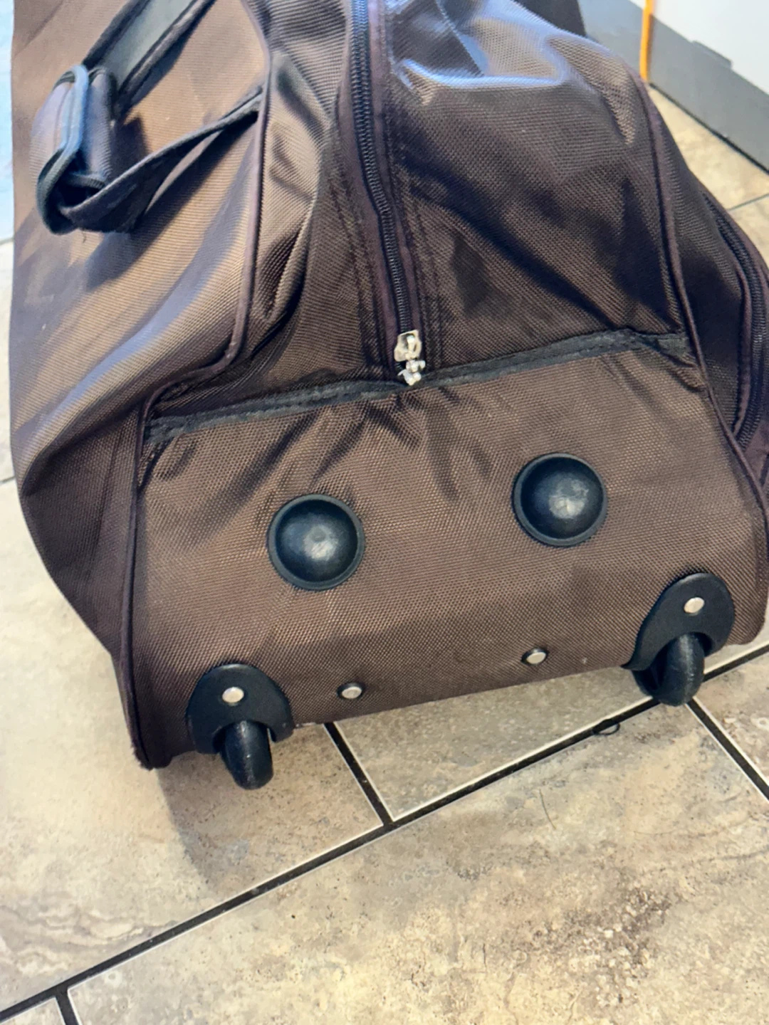 Swiss Gear Rolling Duffel Bag - photo 3
